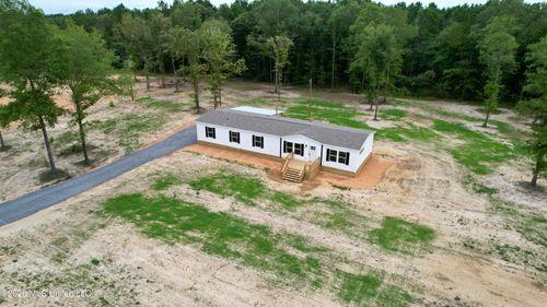 2038 Sw Ceasar Trail, Bogue Chitto, MS, 39629 | Card Image
