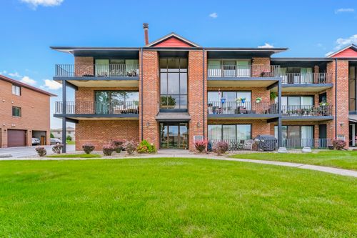 apt-3n-19535 Lake Shore Dr, Lynwood, IL, 60411-1496 | Card Image