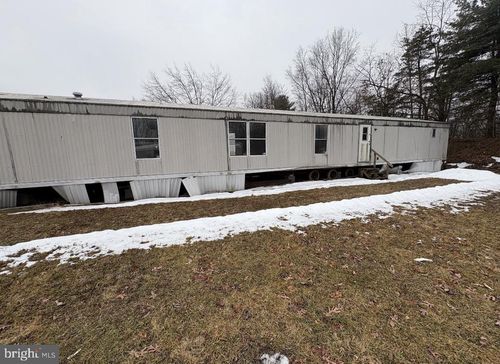 141 Tower Cir, CARLISLE, PA, 17013-9627 | Card Image