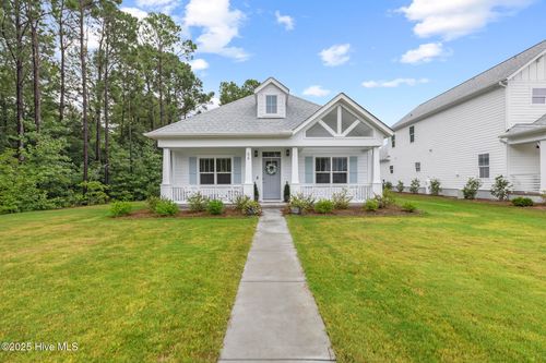 56 W Singing Ave, Hampstead, NC, 28443-6805 | Card Image