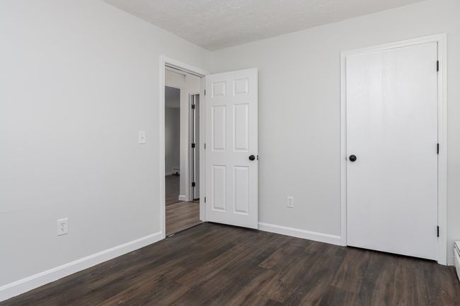 APT-1H - 25 Log St, Condo with 2 bedrooms, 1 bathrooms and null parking in Manchester NH | Image 12