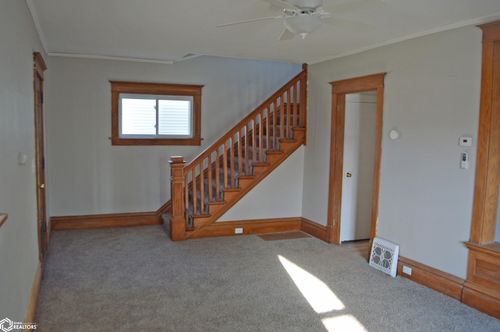 308 12th Street Nw, Mason City, IA, 50401 | Card Image