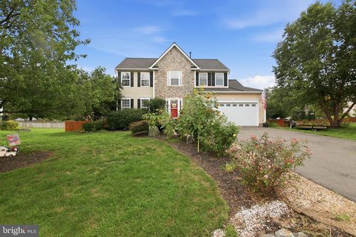 6106 Crown Grant Dr, SPOTSYLVANIA, VA, 22553-4439 | Card Image