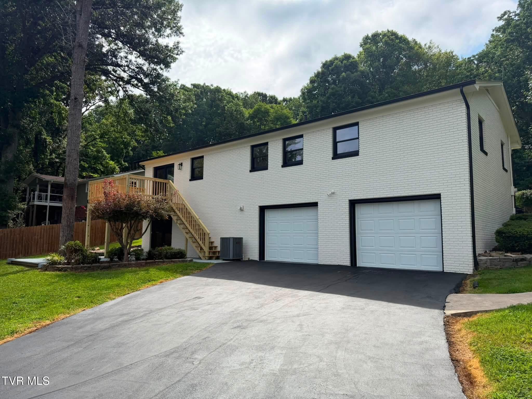 Residential in Church Hill 2