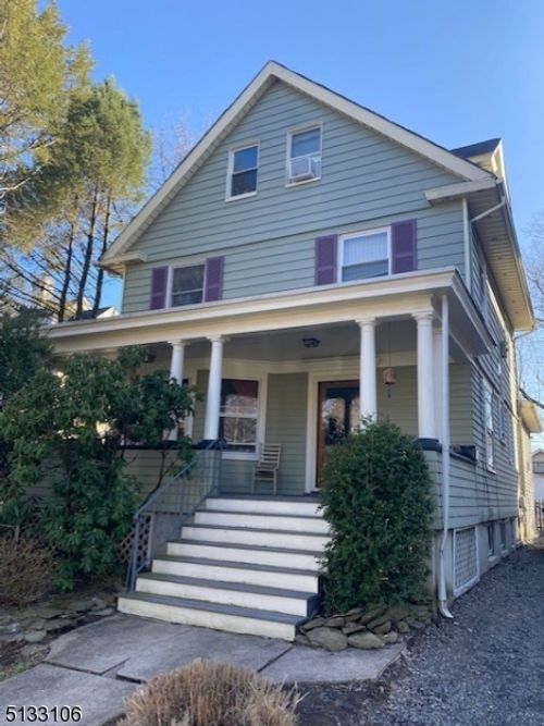 19 Oxford St, Montclair, NJ, 07042-4907 | Card Image