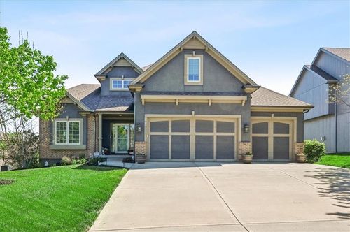 9519 N Lane Ave, Kansas City, MO, 64157-7923 | Card Image