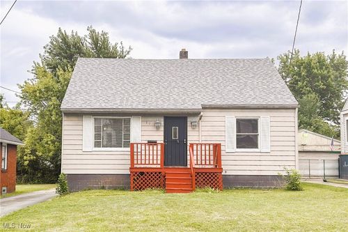 1313 Humbolt Ave, Youngstown, OH, 44502-2706 | Card Image