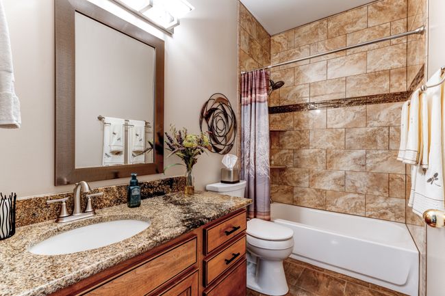 2101 Crested Butte Dr, House other with 4 bedrooms, 3 bathrooms and null parking in White Lake MI | Image 24