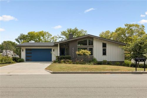 4953 Nw High Dr, Riverside, MO, 64150-3365 | Card Image