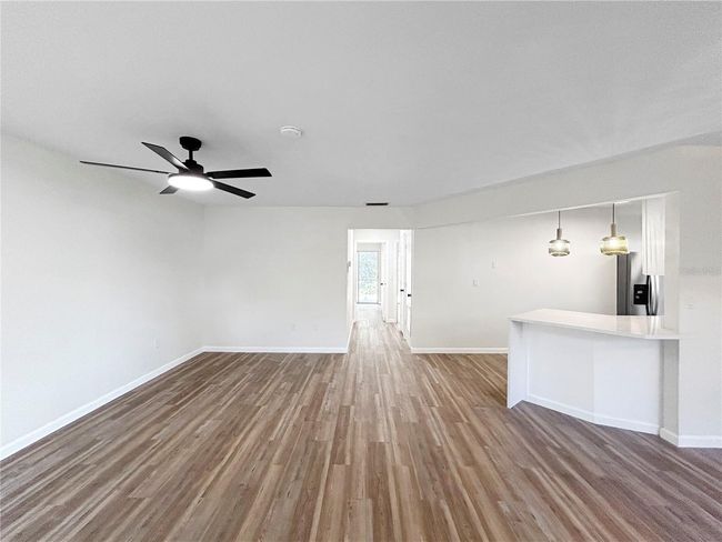 5136 Cedar Hammock Dr, House other with 2 bedrooms, 2 bathrooms and null parking in SARASOTA FL | Image 8