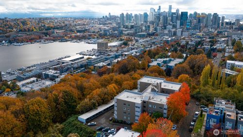 apt-406-1800 Taylor Ave N, Seattle, WA, 98109-2659 | Card Image