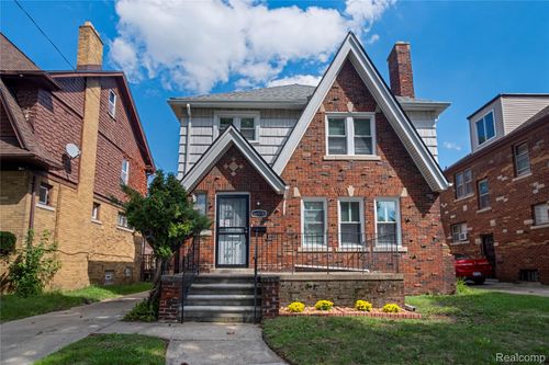 16570 Princeton St, Detroit, MI, 48221-3144 | Card Image
