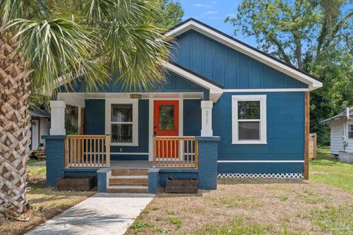 215 E Bobe St, Pensacola, FL, 32503-3734 | Card Image