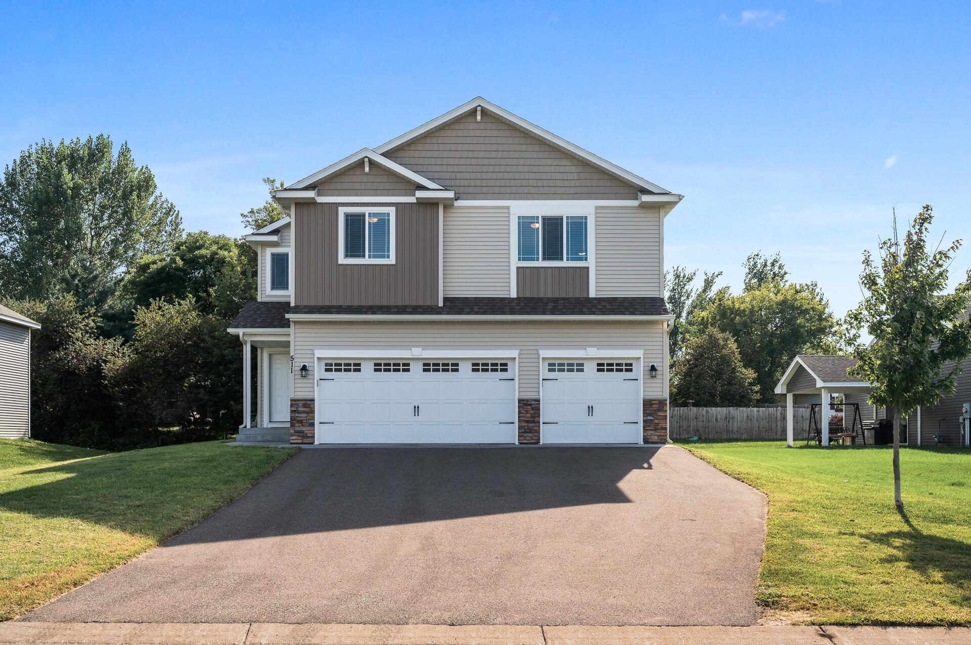 Brookview Ln, Isanti, MN 55040