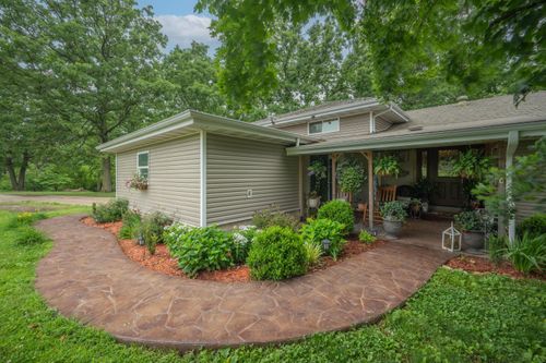 19082 Norway Rd, Neosho, MO, 64850-8777 | Card Image
