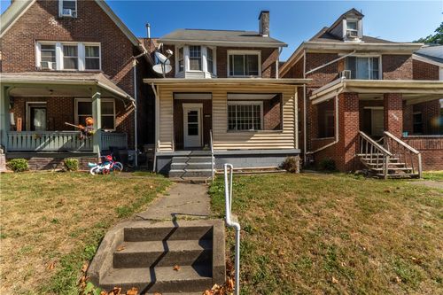 1012 Franklin Ave, Aliquippa, PA, 15001-3307 | Card Image