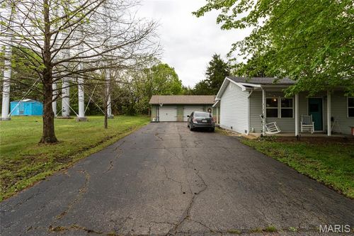 311 Harold St, Crocker, MO, 65452-8250 | Card Image
