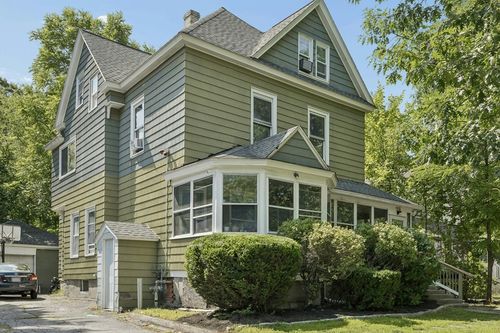 19 Englewood Ave, Worcester, MA, 01603-2135 | Card Image