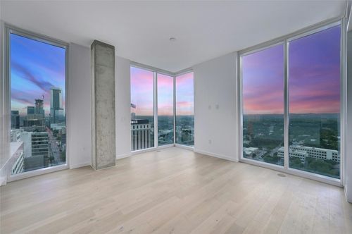 unit-2105-313 W 17th St, Austin, TX, 78701-1296 | Card Image