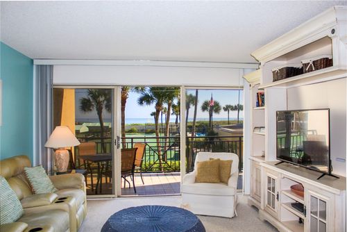 apt-205c-3939 Ocean Dr, Vero Beach, FL, 32963-1319 | Card Image