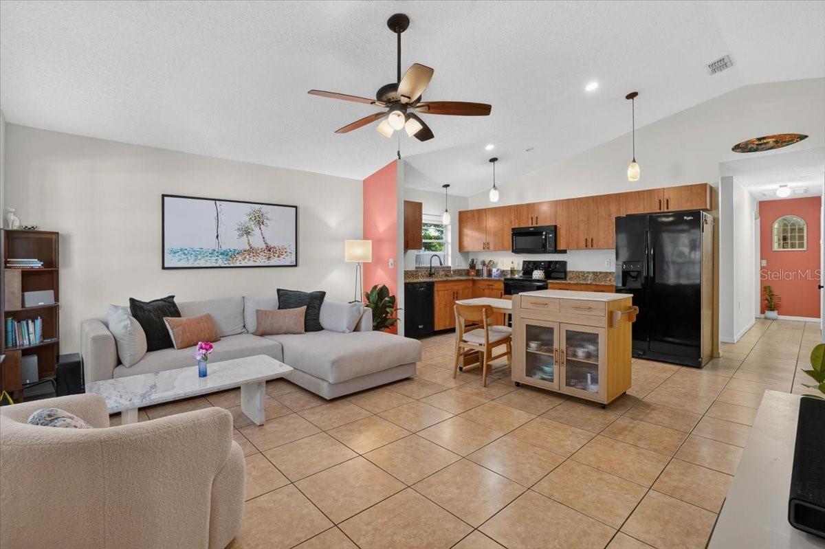 Residential in GULFPORT 4