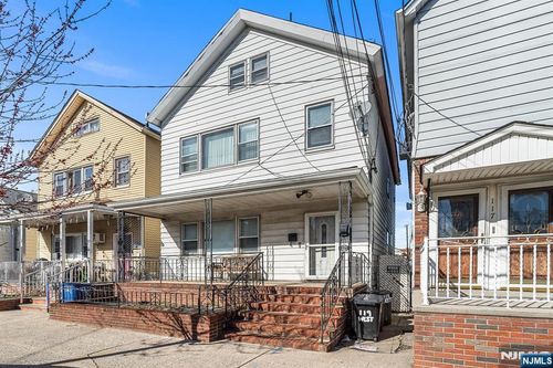 119 21st St, Bayonne, NJ, 07002 | Card Image