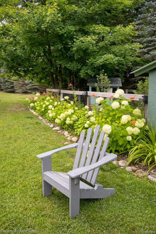8687 Littlefield Ln, Alanson, MI, 49706-9278 | Card Image