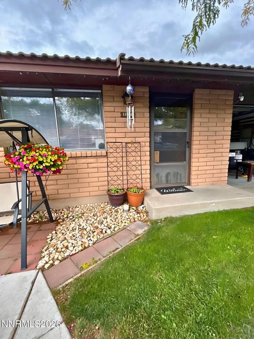 1148 H St, Sparks, NV, 89431-4428 | Card Image