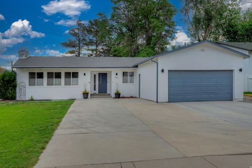 4901 Laura Dr, Murray, UT, 84107-5027 | Card Image