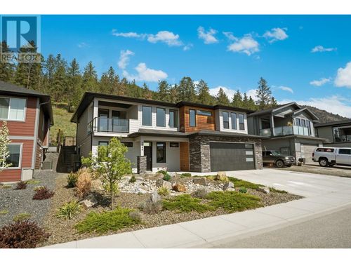 2594 Crown Crest Dr, West Kelowna, BC, V4T3N3 | Card Image