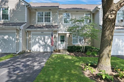 105 Parkview Dr, Wauconda, IL, 60084-3608 | Card Image