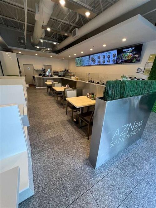 608 Crosstown Dr, Peachtree City, GA, 30269-2950 | Card Image