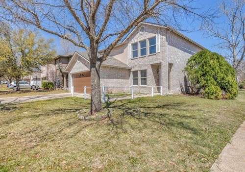 2400 Byfield Dr, Cedar Park, TX, 78613-7605 | Card Image