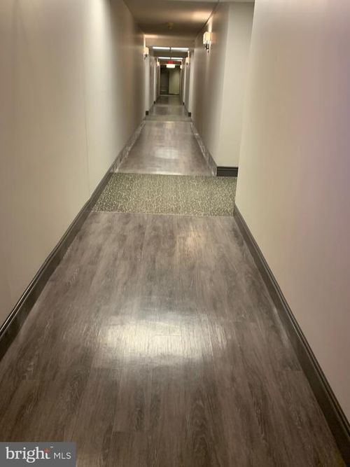 apt-207-801 Yale Ave, SWARTHMORE, PA, 19081-1824 | Card Image