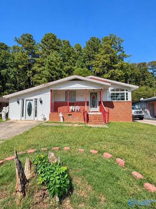 1118 Mountainbrook Drive, Gadsden, AL, 35901 | Card Image