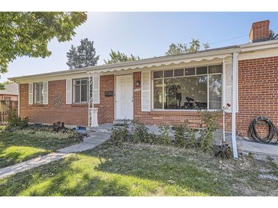 1355 S Yarrow St, House other with 4 bedrooms, 2 bathrooms and null parking in Lakewood CO | Image 3