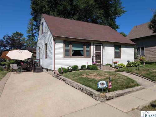 404 N Craig Street, Janesville, MN, 56048 | Card Image