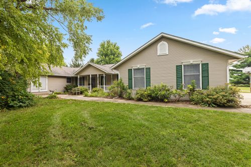 21810 Pleasant Grove Road, Marengo, IL, 60152 | Card Image