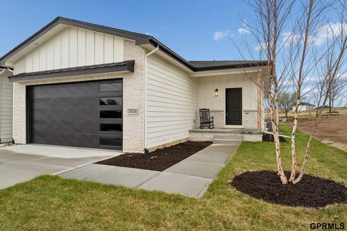 18104 Cooper St, Gretna, NE, 68028-7044 | Card Image