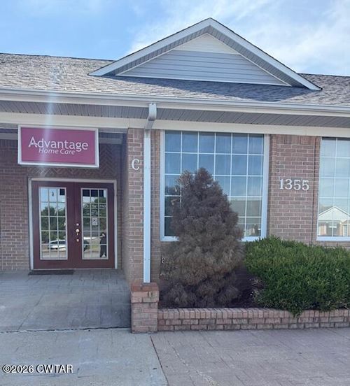 1355 Flowering Dogwood Ln, Dyersburg, TN, 38024-2893 | Card Image