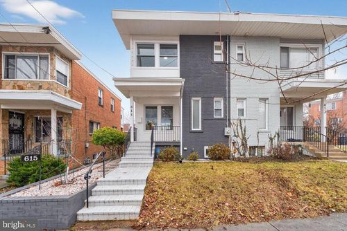 615 Kensington Pl Ne, WASHINGTON, DC, 20011-6218 | Card Image