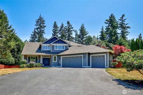 23490 Guinness Pl Nw, Poulsbo, WA, 98370-7188 | Card Image