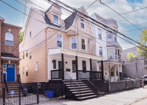 1-120 S 7th St, Newark, NJ, 07107-3750 | Card Image