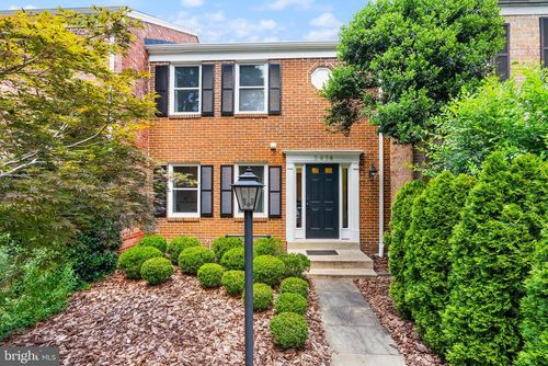 5414 Mersea Ct, BURKE, VA, 22015-1929 | Card Image
