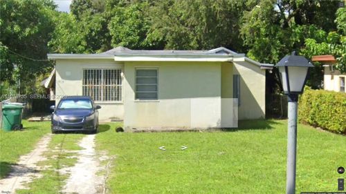 9416 Nw 4th Ave, Miami, FL, 33150-2123 | Card Image