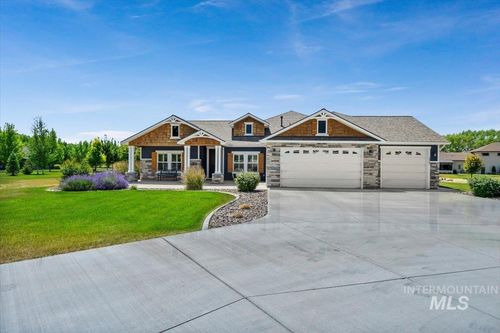 1935 Brook Stone Dr, Twin Falls, ID, 83301-5836 | Card Image
