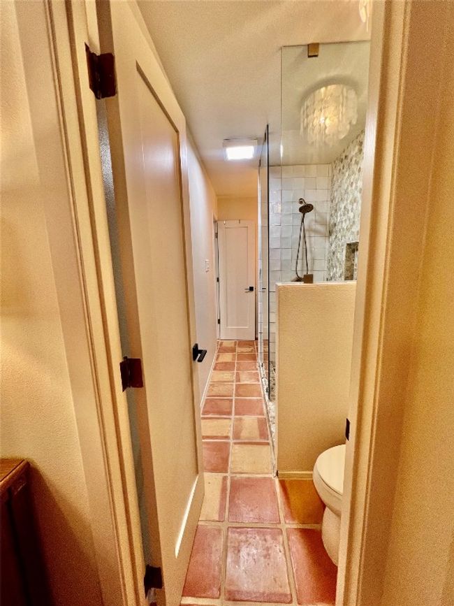 Walkin Shower | Image 9