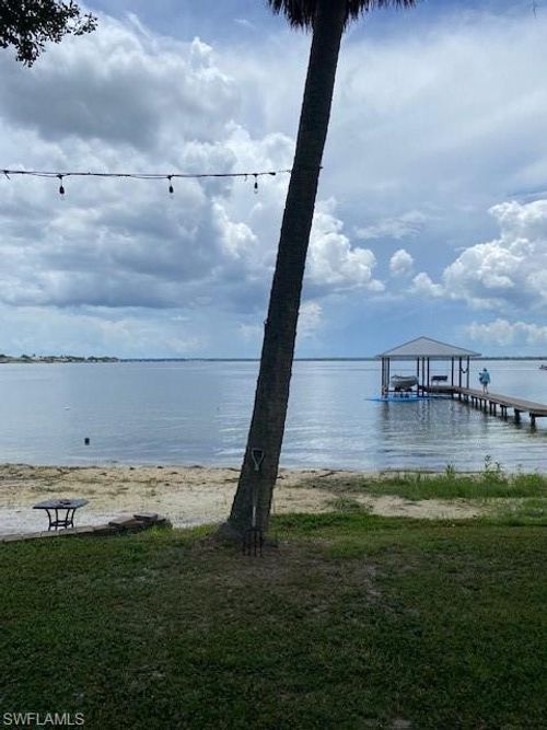 428 Lake June Rd, LAKE PLACID, FL, 33852-8915 | Card Image