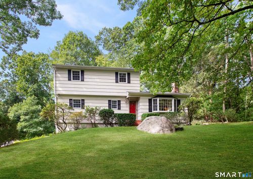 85 Mountain Rd, Redding, CT, 06896-2712 | Card Image