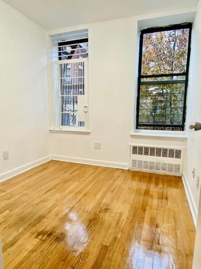 APT-2E - 525 W 134 Th St, Home with 3 bedrooms, 1 bathrooms and null parking in New York NY | Image 9